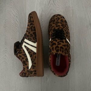 Steve Madden Brown Leopard Sneakers